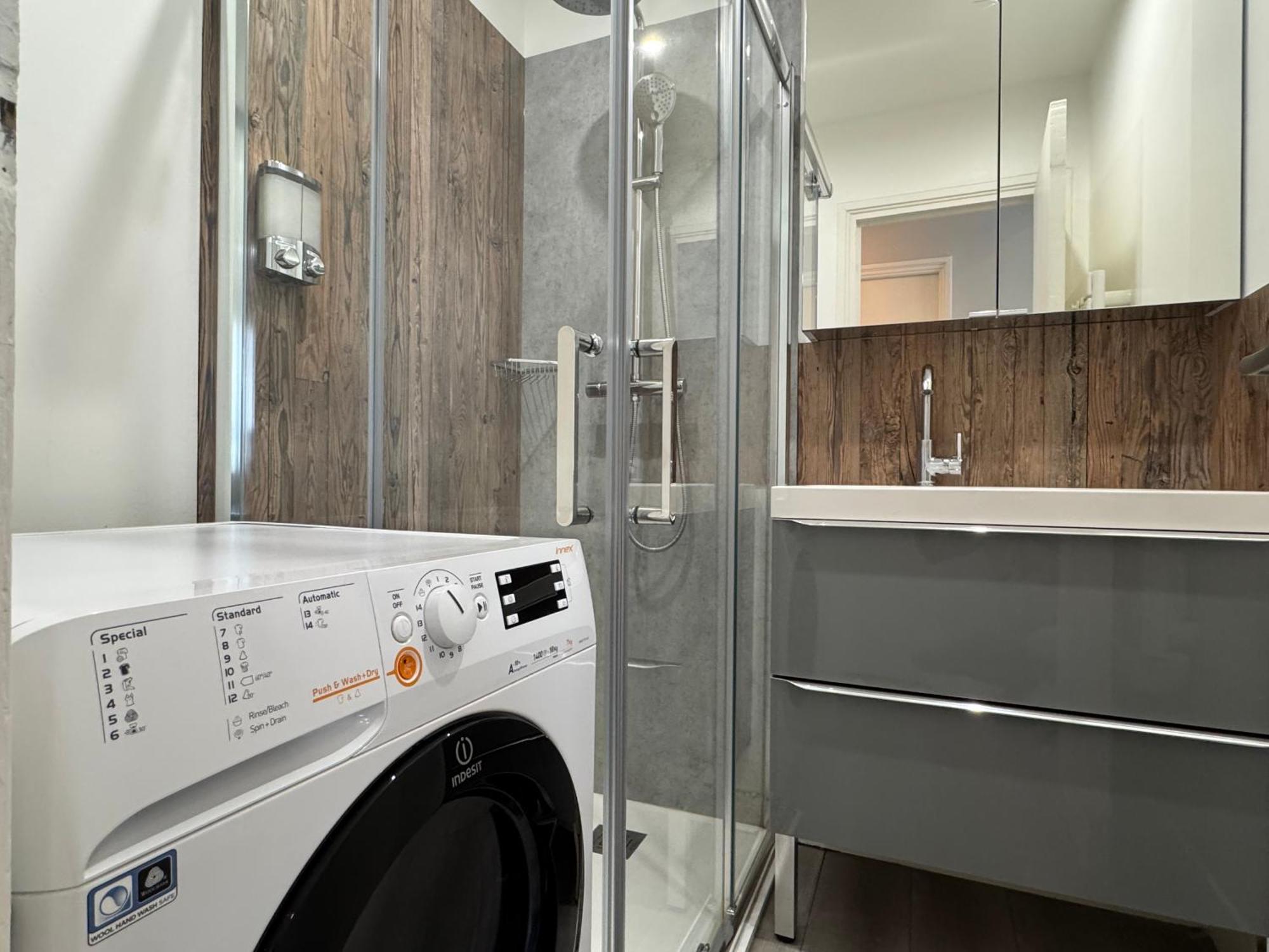 Apartmán 70M2 Climatise - Parking Prive - Lycee Roosevelt - Reims Arena Exteriér fotografie