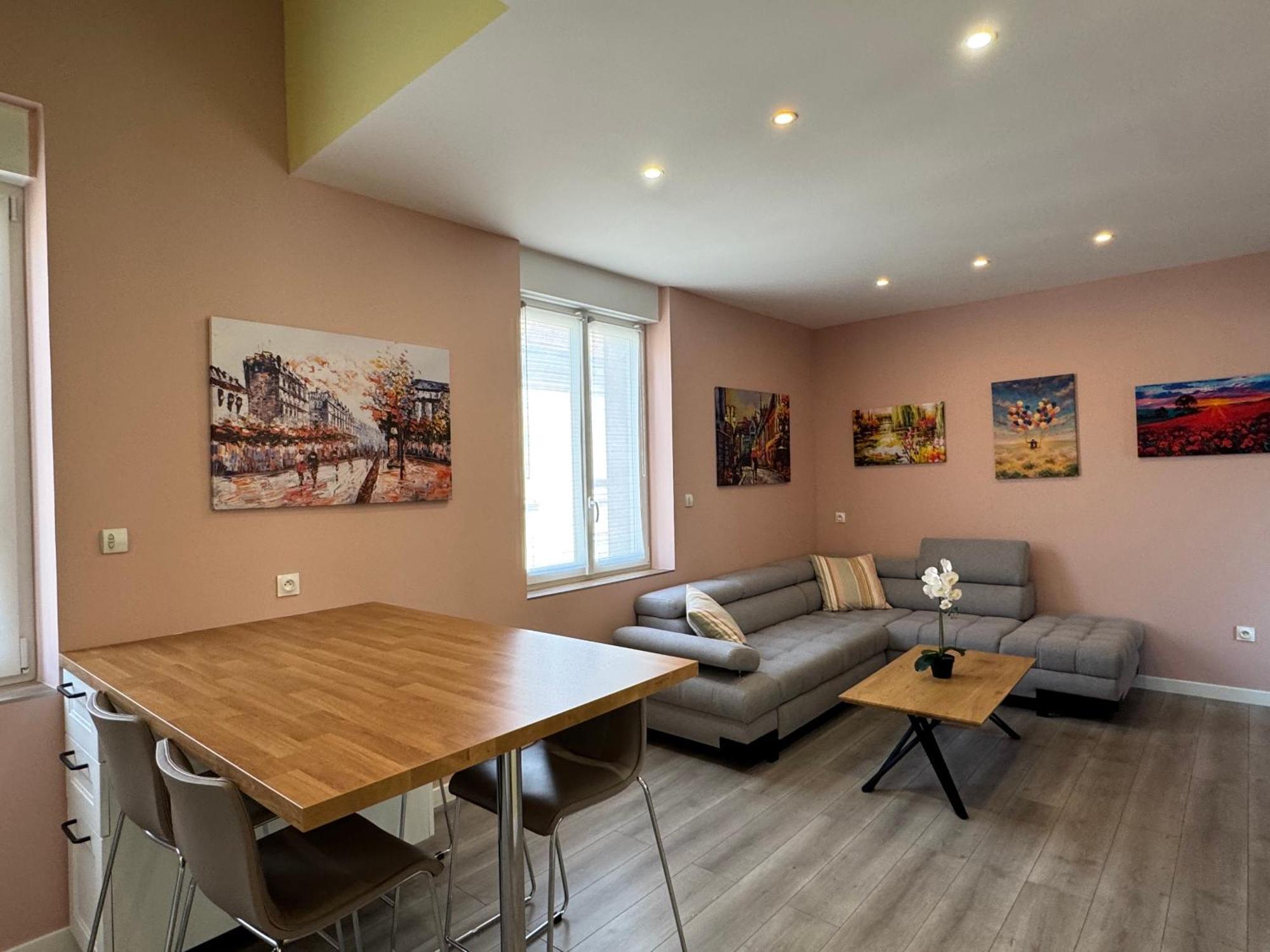 Apartmán 70M2 Climatise - Parking Prive - Lycee Roosevelt - Reims Arena Exteriér fotografie